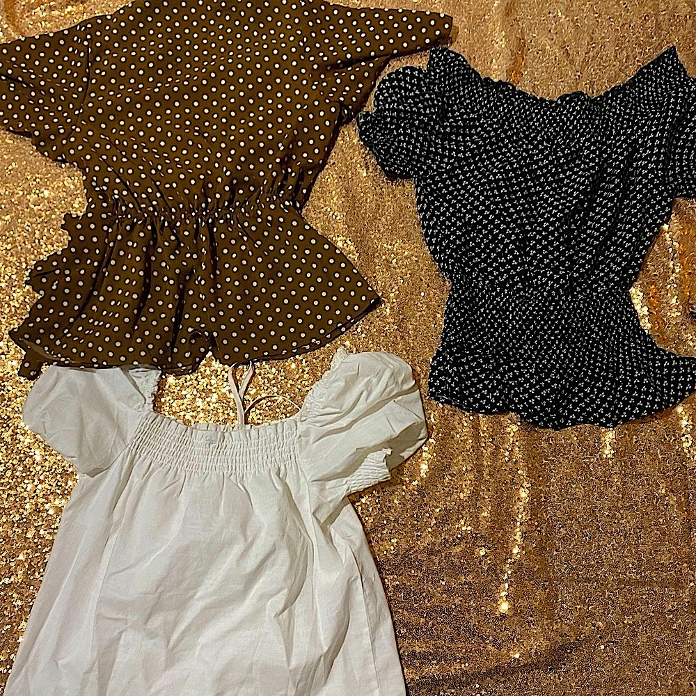 Bundle deal 3 Blouses 1 price